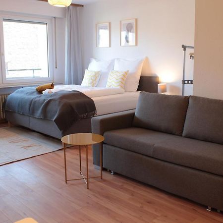 霍尔茨格尔林根Zentral. Stylisch. Balkon & Parkplatz. Netflix公寓 外观 照片