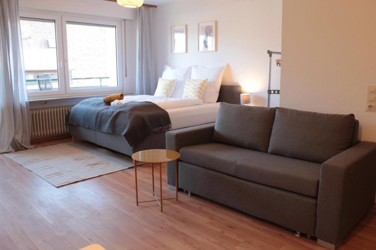 霍尔茨格尔林根Zentral. Stylisch. Balkon & Parkplatz. Netflix公寓 外观 照片
