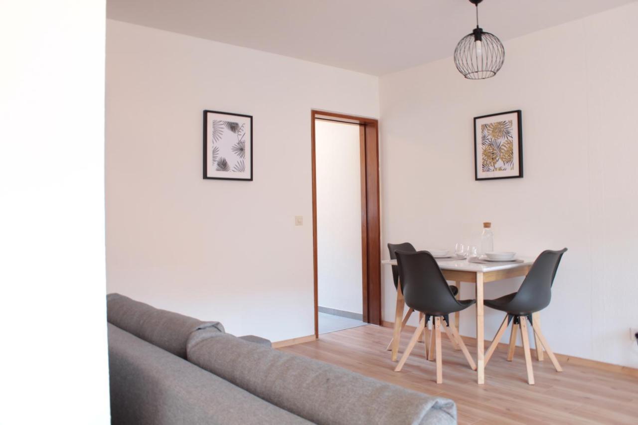 霍尔茨格尔林根Zentral. Stylisch. Balkon & Parkplatz. Netflix公寓 外观 照片
